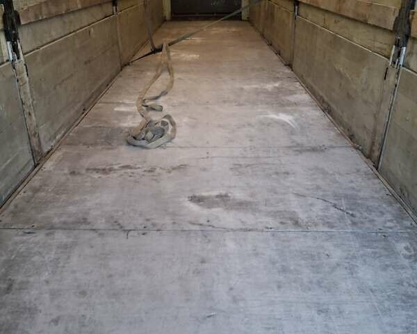 Белый Рено Премиум, объемом двигателя 10.8 л и пробегом 895 тыс. км за 9500 $, фото 12 на Automoto.ua