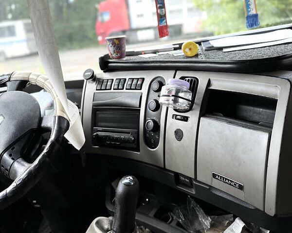 Білий Рено Преміум, об'ємом двигуна 10.8 л та пробігом 1 тис. км за 8500 $, фото 15 на Automoto.ua