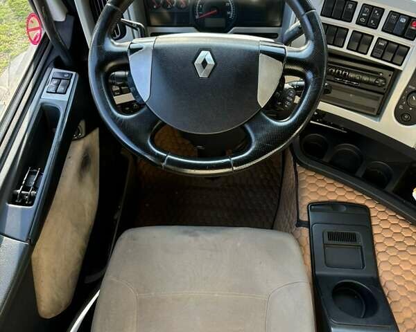 Белый Рено Премиум, объемом двигателя 10.8 л и пробегом 1 тыс. км за 11500 $, фото 10 на Automoto.ua