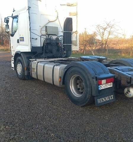 Белый Рено Премиум, объемом двигателя 10.8 л и пробегом 870 тыс. км за 12500 $, фото 7 на Automoto.ua