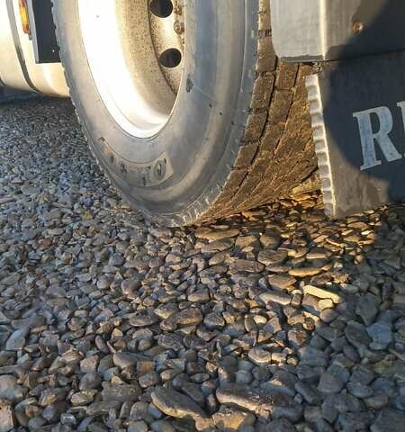 Белый Рено Премиум, объемом двигателя 10.8 л и пробегом 870 тыс. км за 12500 $, фото 3 на Automoto.ua