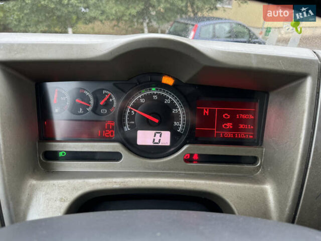 Білий Рено Преміум, об'ємом двигуна 10.8 л та пробігом 1 тис. км за 9900 $, фото 15 на Automoto.ua