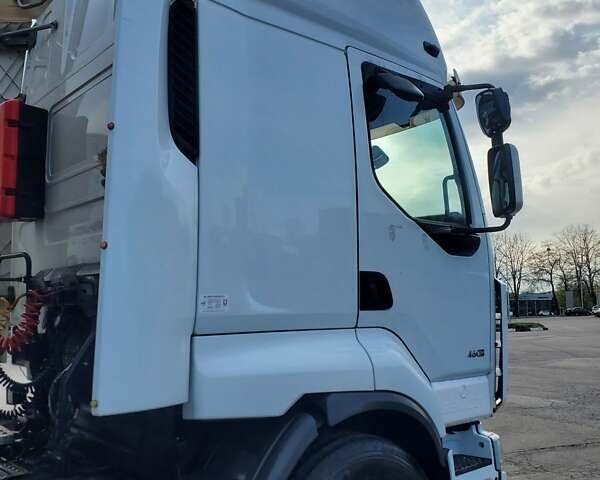 Белый Рено Премиум, объемом двигателя 10.85 л и пробегом 1 тыс. км за 8900 $, фото 2 на Automoto.ua