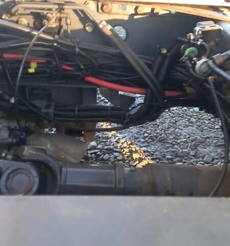 Белый Рено Премиум, объемом двигателя 10.8 л и пробегом 870 тыс. км за 12500 $, фото 5 на Automoto.ua