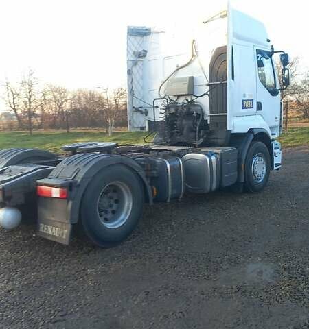 Белый Рено Премиум, объемом двигателя 10.8 л и пробегом 870 тыс. км за 12500 $, фото 8 на Automoto.ua