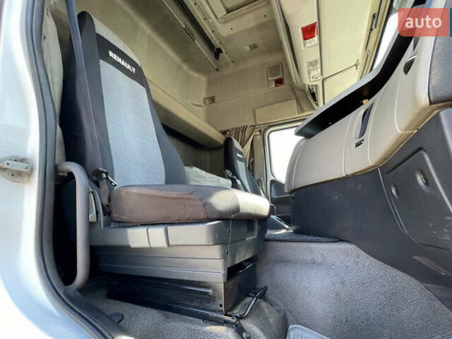 Белый Рено Премиум, объемом двигателя 10.8 л и пробегом 1 тыс. км за 11900 $, фото 32 на Automoto.ua