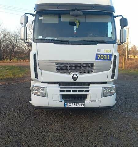 Белый Рено Премиум, объемом двигателя 10.8 л и пробегом 870 тыс. км за 12500 $, фото 1 на Automoto.ua