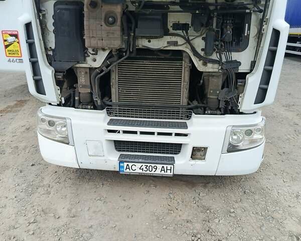 Белый Рено Премиум, объемом двигателя 10.84 л и пробегом 1 тыс. км за 12000 $, фото 1 на Automoto.ua