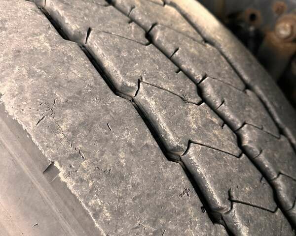 Белый Рено Премиум, объемом двигателя 0 л и пробегом 770 тыс. км за 12500 $, фото 8 на Automoto.ua