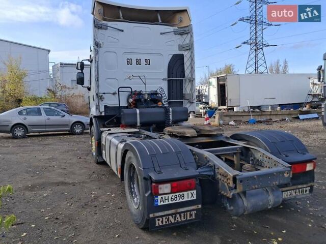 Белый Рено Премиум, объемом двигателя 10.8 л и пробегом 937 тыс. км за 11000 $, фото 9 на Automoto.ua