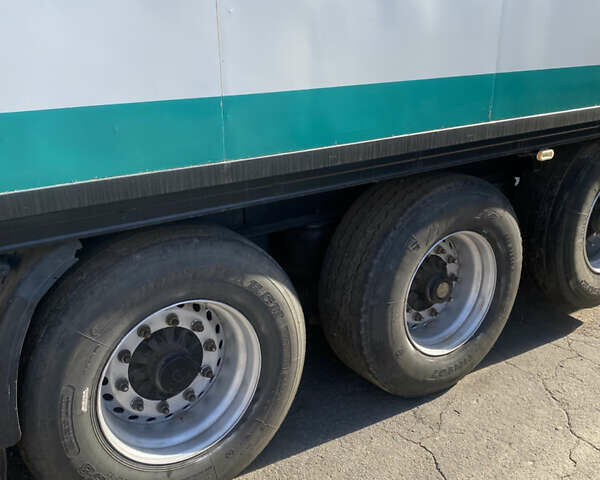 Белый Рено Премиум, объемом двигателя 10.8 л и пробегом 924 тыс. км за 10500 $, фото 12 на Automoto.ua