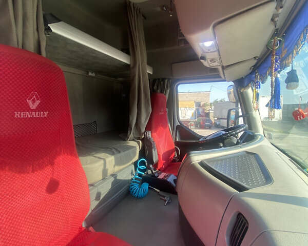 Белый Рено Премиум, объемом двигателя 10.8 л и пробегом 924 тыс. км за 10500 $, фото 16 на Automoto.ua