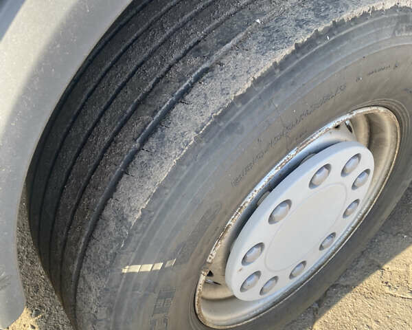 Белый Рено Премиум, объемом двигателя 10.8 л и пробегом 924 тыс. км за 10500 $, фото 19 на Automoto.ua