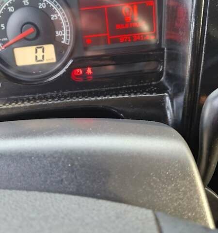 Білий Рено Преміум, об'ємом двигуна 10.84 л та пробігом 990 тис. км за 12500 $, фото 12 на Automoto.ua
