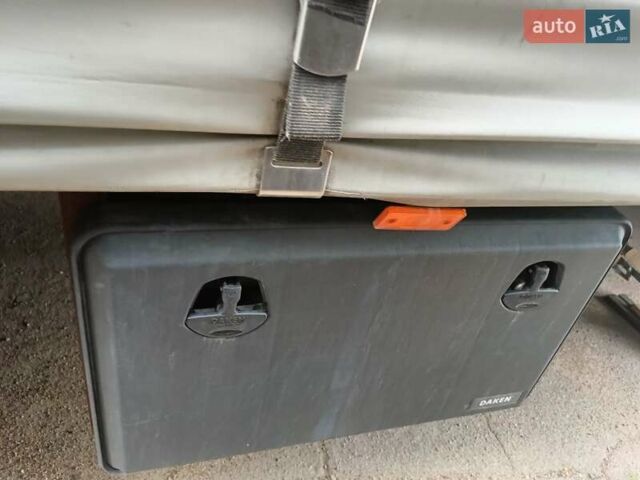 Белый Рено Премиум, объемом двигателя 10.84 л и пробегом 1 тыс. км за 12000 $, фото 14 на Automoto.ua