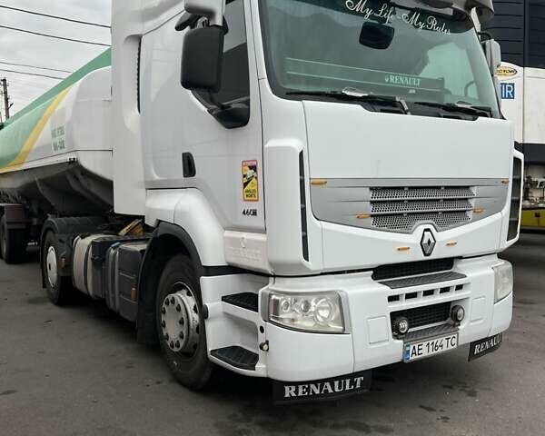 Белый Рено Премиум, объемом двигателя 10.84 л и пробегом 1 тыс. км за 25000 $, фото 13 на Automoto.ua
