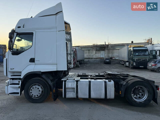 Белый Рено Премиум, объемом двигателя 0 л и пробегом 1 тыс. км за 12999 $, фото 2 на Automoto.ua