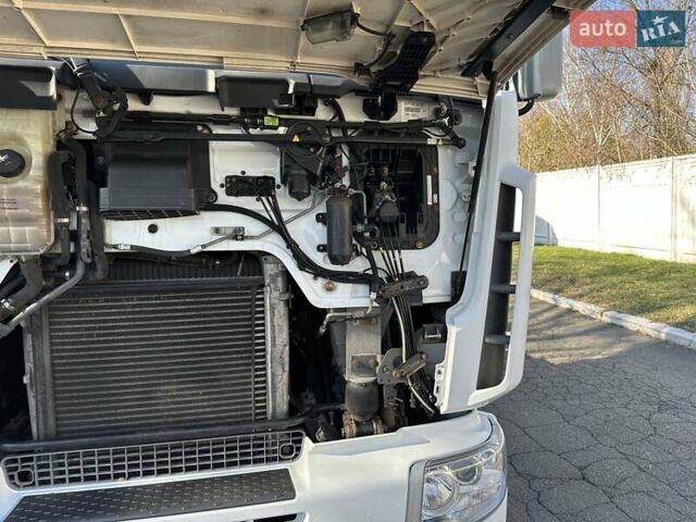 Белый Рено Премиум, объемом двигателя 10.8 л и пробегом 864 тыс. км за 14900 $, фото 34 на Automoto.ua