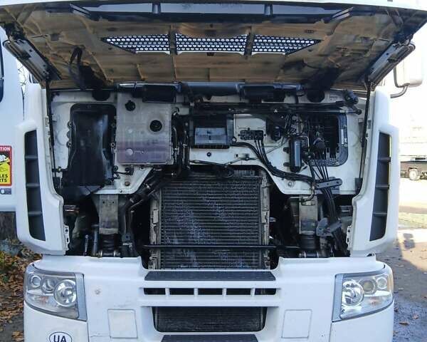 Рено Премиум 2012 в Ровно на Automoto.ua Белый Рено Премиум, объемом двигателя 10.8 л и пробегом 939 тыс. км за 11000 $, фото 18 на Automoto.ua