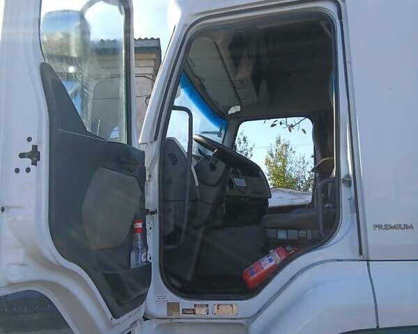 Рено Премиум 2012 в Ровно на Automoto.ua Белый Рено Премиум, объемом двигателя 10.8 л и пробегом 939 тыс. км за 11000 $, фото 14 на Automoto.ua