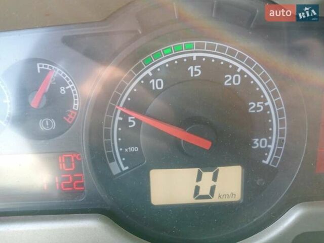 Рено Премиум 2012 в Ровно на Automoto.ua Белый Рено Премиум, объемом двигателя 10.8 л и пробегом 939 тыс. км за 11000 $, фото 22 на Automoto.ua