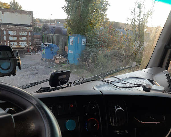 Білий Рено Преміум, об'ємом двигуна 10.84 л та пробігом 670 тис. км за 10000 $, фото 7 на Automoto.ua