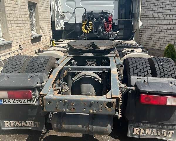 Рено Премиум 2012 в Харькове на Automoto.ua Белый Рено Премиум, объемом двигателя 10.84 л и пробегом 110 тыс. км за 14000 $, фото 9 на Automoto.ua