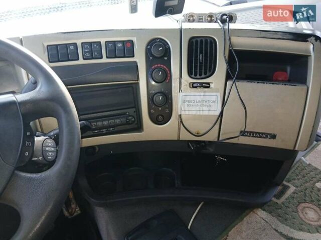 Рено Премиум 2012 в Ровно на Automoto.ua Белый Рено Премиум, объемом двигателя 10.8 л и пробегом 939 тыс. км за 11000 $, фото 7 на Automoto.ua
