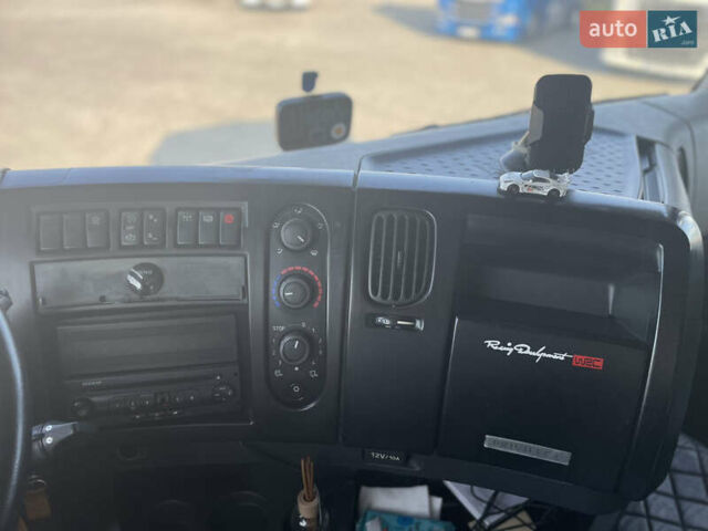 Белый Рено Премиум, объемом двигателя 10.8 л и пробегом 898 тыс. км за 12999 $, фото 19 на Automoto.ua