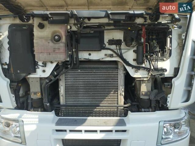 Белый Рено Премиум, объемом двигателя 10.8 л и пробегом 822 тыс. км за 14700 $, фото 7 на Automoto.ua