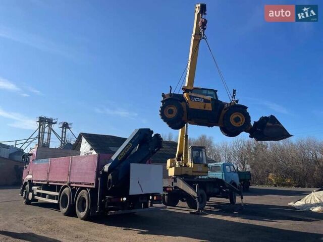 Красный Рено Премиум, объемом двигателя 11 л и пробегом 300 тыс. км за 50000 $, фото 4 на Automoto.ua