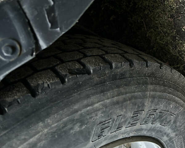 Красный Рено Премиум, объемом двигателя 9.84 л и пробегом 620 тыс. км за 5000 $, фото 5 на Automoto.ua