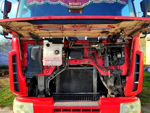 Красный Рено Премиум, объемом двигателя 11 л и пробегом 0 тыс. км за 11500 $, фото 3 на Automoto.ua