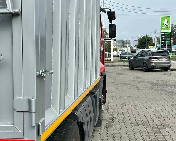 Червоний Рено Преміум, об'ємом двигуна 10.8 л та пробігом 830 тис. км за 28800 $, фото 5 на Automoto.ua