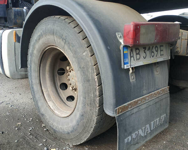 Красный Рено Премиум, объемом двигателя 10.8 л и пробегом 930 тыс. км за 19900 $, фото 12 на Automoto.ua