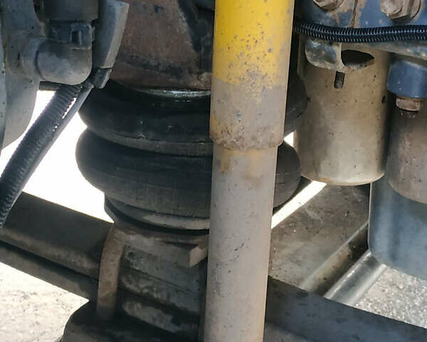 Красный Рено Премиум, объемом двигателя 10.8 л и пробегом 930 тыс. км за 19900 $, фото 6 на Automoto.ua