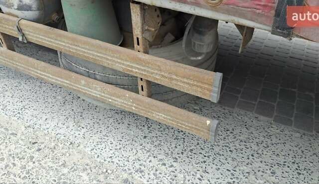 Рено Премиум 2006 в Львове на Automoto.ua Красный Рено Премиум, объемом двигателя 10.84 л и пробегом 1 тыс. км за 12000 $, фото 14 на Automoto.ua