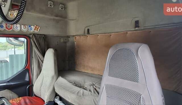 Рено Премиум 2006 в Львове на Automoto.ua Красный Рено Премиум, объемом двигателя 10.84 л и пробегом 1 тыс. км за 12000 $, фото 3 на Automoto.ua