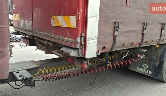 Рено Премиум 2006 в Львове на Automoto.ua Красный Рено Премиум, объемом двигателя 10.84 л и пробегом 1 тыс. км за 12000 $, фото 9 на Automoto.ua