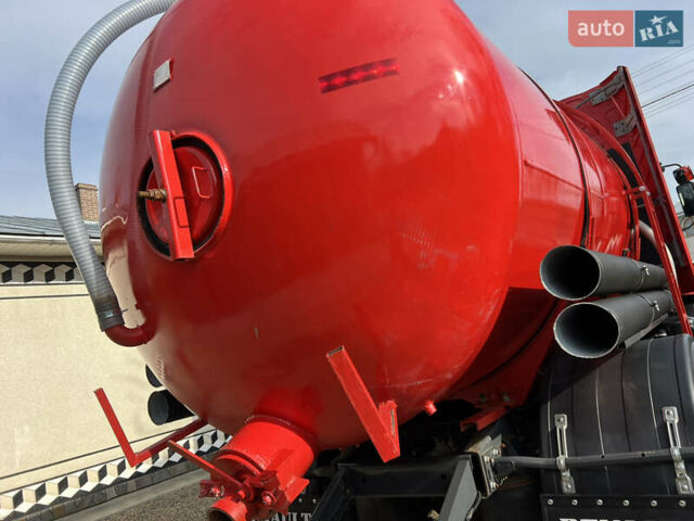 Красный Рено Премиум, объемом двигателя 11.1 л и пробегом 950 тыс. км за 20900 $, фото 32 на Automoto.ua