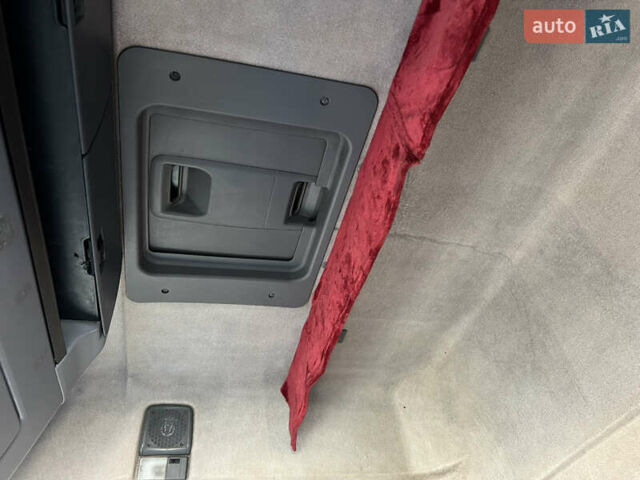 Красный Рено Премиум, объемом двигателя 11.1 л и пробегом 950 тыс. км за 18900 $, фото 49 на Automoto.ua