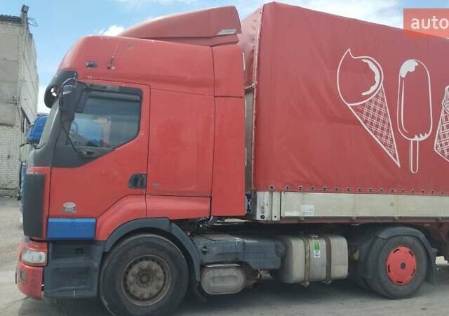 Красный Рено Премиум, объемом двигателя 11.1 л и пробегом 1 тыс. км за 5200 $, фото 3 на Automoto.ua