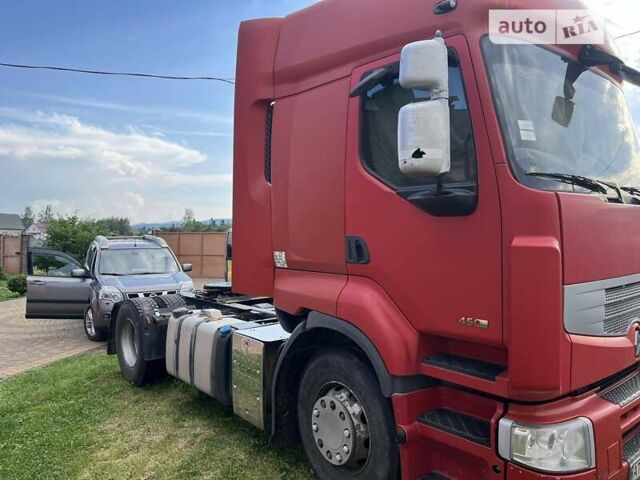 Красный Рено Премиум, объемом двигателя 10.84 л и пробегом 150 тыс. км за 8500 $, фото 4 на Automoto.ua