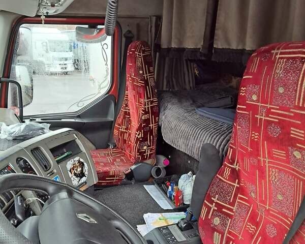 Красный Рено Премиум, объемом двигателя 10.84 л и пробегом 1 тыс. км за 6200 $, фото 4 на Automoto.ua