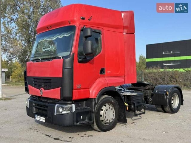 Красный Рено Премиум, объемом двигателя 10.84 л и пробегом 1 тыс. км за 7800 $, фото 1 на Automoto.ua