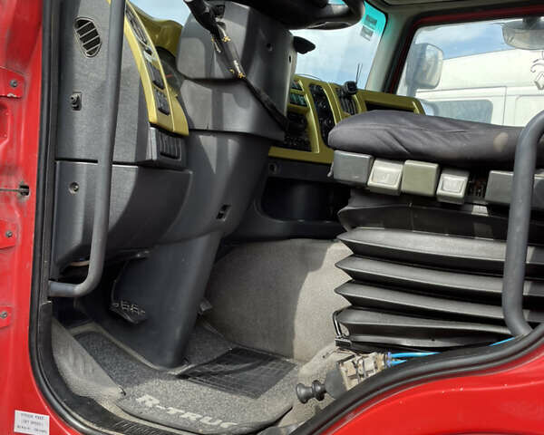 Рено Премиум 2008 в Волочиске на Automoto.ua Красный Рено Премиум, объемом двигателя 10.84 л и пробегом 1 тыс. км за 8000 $, фото 4 на Automoto.ua