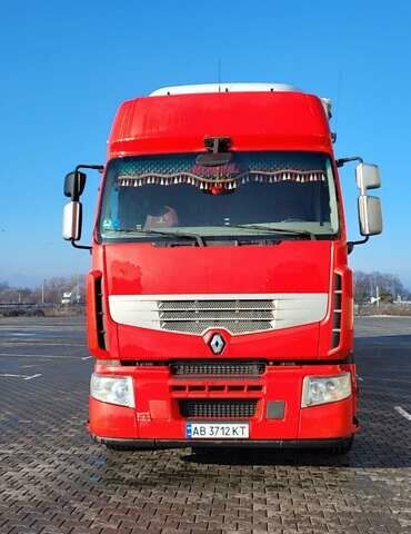 Красный Рено Премиум, объемом двигателя 10.84 л и пробегом 996 тыс. км за 6300 $, фото 3 на Automoto.ua