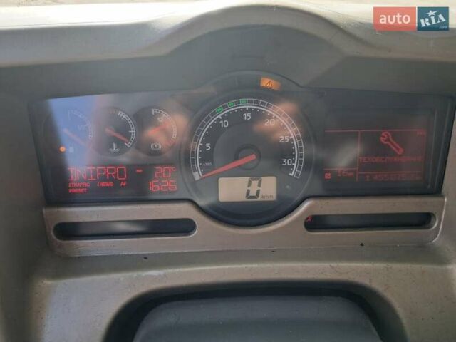 Красный Рено Премиум, объемом двигателя 10.8 л и пробегом 1 тыс. км за 11850 $, фото 31 на Automoto.ua