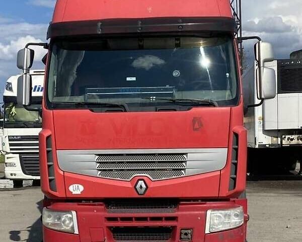 Красный Рено Премиум, объемом двигателя 10.8 л и пробегом 1 тыс. км за 11850 $, фото 7 на Automoto.ua