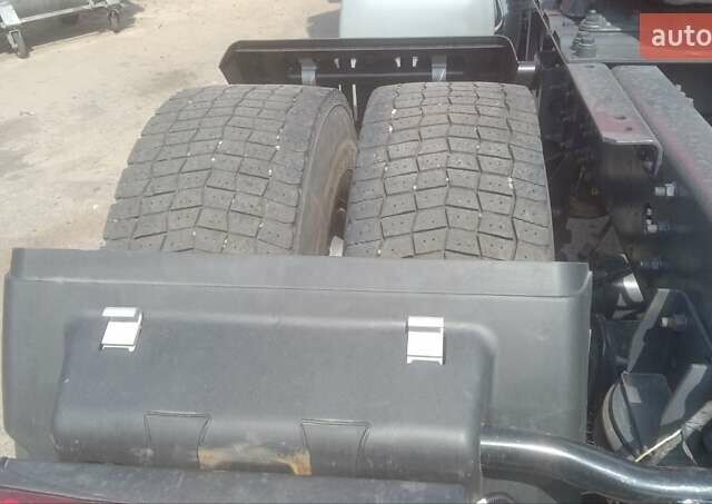 Красный Рено Премиум, объемом двигателя 10.84 л и пробегом 1 тыс. км за 7000 $, фото 6 на Automoto.ua